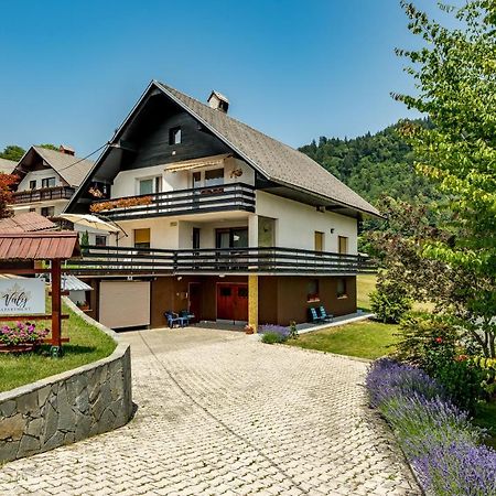 Apartment Valy - Free Bikes, Relaxing Terrace & Near Bled Eksteriør bilde